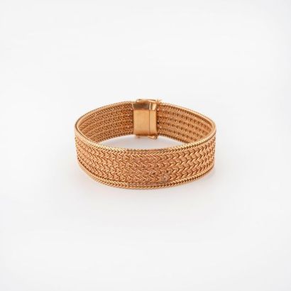 Bracelet ruban en or jaune (750) à maille...