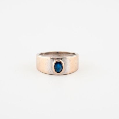 Bague bandeau en or jaune (750), anciennement...