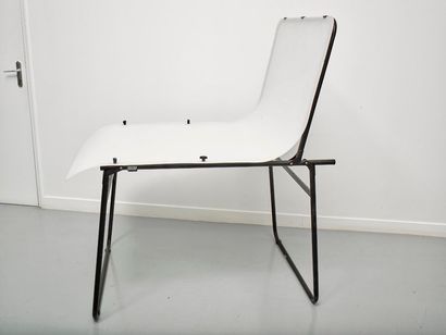 Table de Prise de vue. 

90 X 90 cm. 

Quelques...