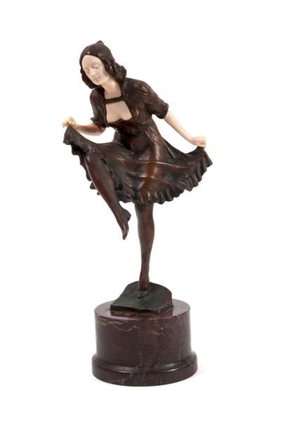 Josef ULRICH (1857-1930)


Jeune femme dansant,...