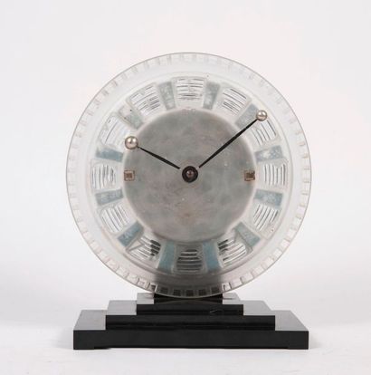 Leon HATOT (1883-1953) / ATO


Pendule l'Item,...