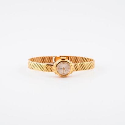 LIP, Dauphine


Ladies' watch bracelet in...