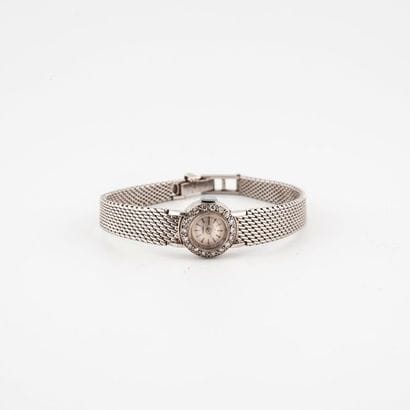LONGINES


Ladies' wristwatch.

Round platinum...