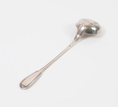 Silver ladle (950) net model. 

PARIS, 1789-1792....