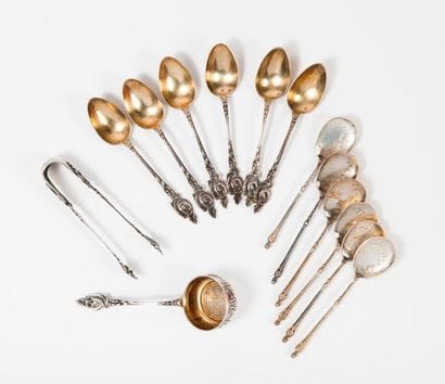 White and golden silver (950) tea set part,...