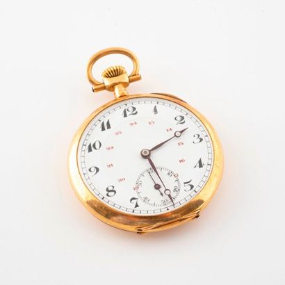 Pocket watch in yellow gold (750).

Grooved...