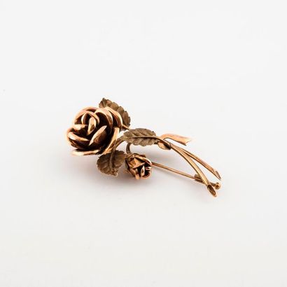 Pink brooch in yellow gold (585). 

Yellow...