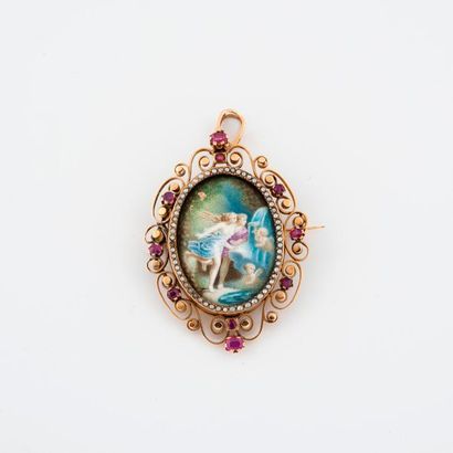 Oval yellow gold (750) oval pendant brooch...