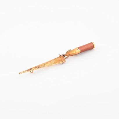 Brooch featuring a yellow gold stylus (750),...
