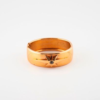 Opening rush bracelet in yellow gold (750)...