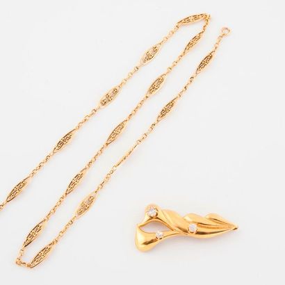 Thin neck chain in yellow gold (750) with...