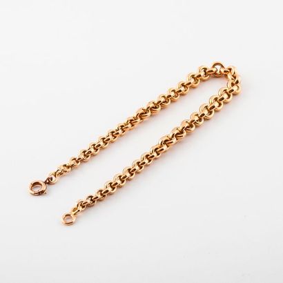 Bracelet en or jaune (750) à maille jaseron.

Fermoir...