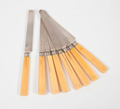 Series of eight fruit knives with silver...