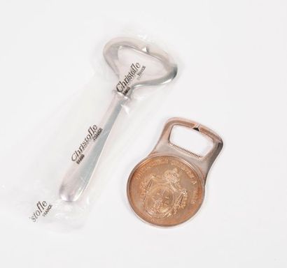 CHRISTOFLE


Two silver metal bottle openers:

-...