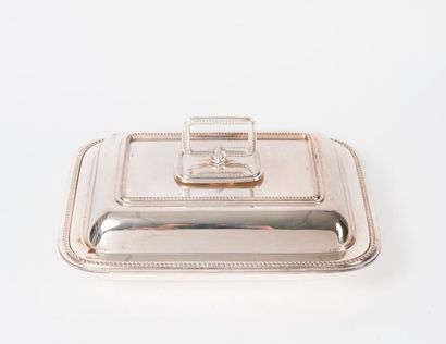 Angleterre


Rectangular silver-plated metal...