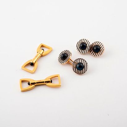 Paire de boutons de manchette en or jaune...