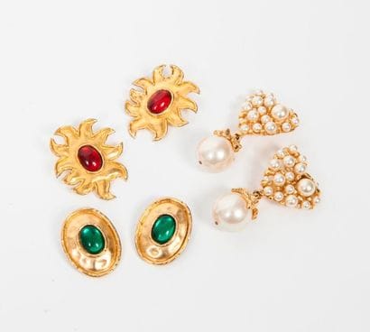 Edouard RAMBAUD


- Paire de boucles d'oreilles...