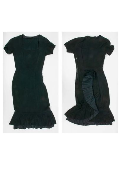 Pierre BALMAIN,

Robe manche courte à col...