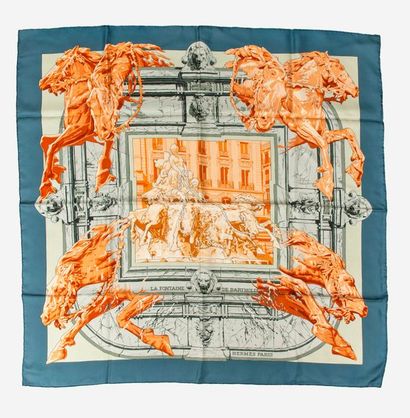 HERMES, Paris


Foulard en twill de soie,...