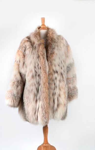 Yves Saint LAURENT


Manteau en lynx à manches...