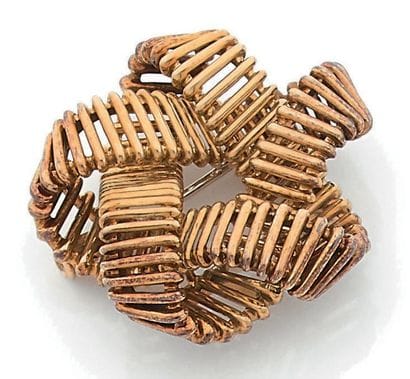 HERMES Paris
Clip de revers à motif d'une...