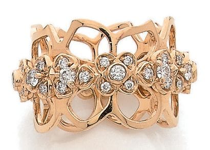 CHAUMET
Hortensia
Délicate bague bandeau...