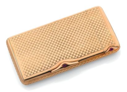 Cigarette case in yellow gold (585) with...