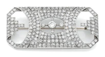 Important slightly curved platinum plate...