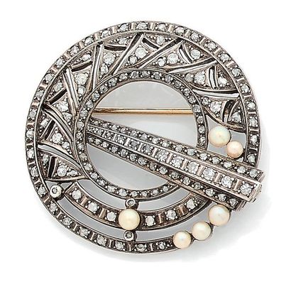 Crown brooch in yellow gold (750) and silver...