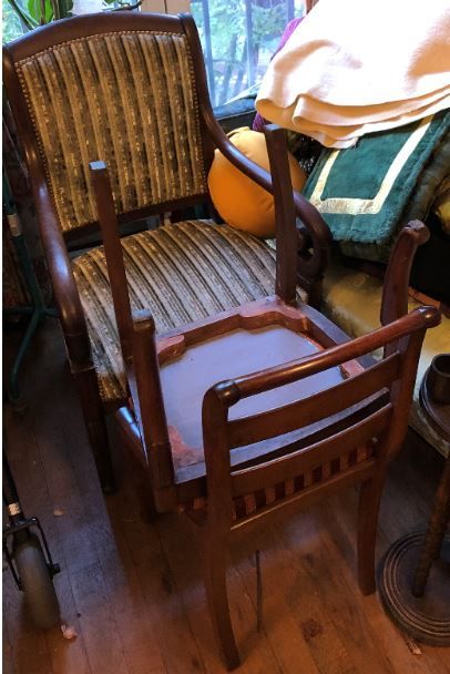 Epoque ou style Restauration.
Quelques a...