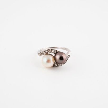 Bague toi et moi en platine (850) ornée de...