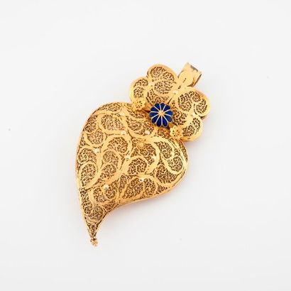 PORTUGAL
Important pendentif en argent (833...