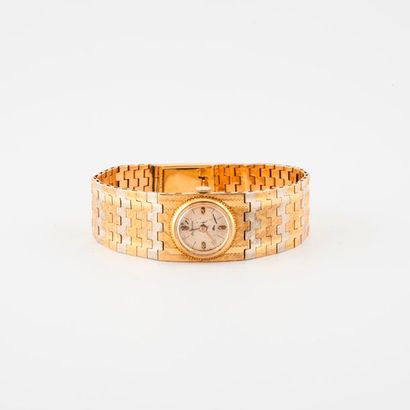 LA MARTINE

Montre bracelet de dame en or...