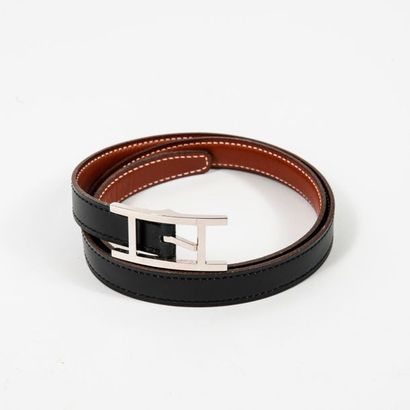 HERMES Paris


Fine ceinture en cuir noir...