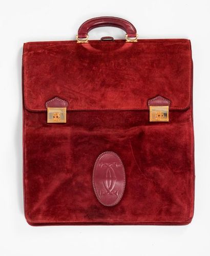 MUST de CARTIER


Sac en veau velours bordeaux...