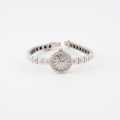 OMEGA, DE VILLE


Montre bracelet de dame...