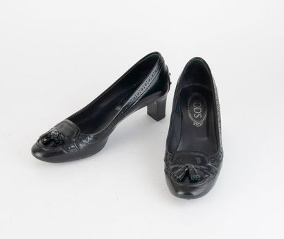 Tod's


Mocassins à petits talons en cuir...
