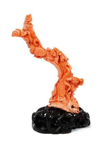 CHINE, Début XXème siècle

Statuette en corail...