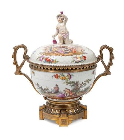 BERLIN, manufacture KPM
Important pot-pourri...