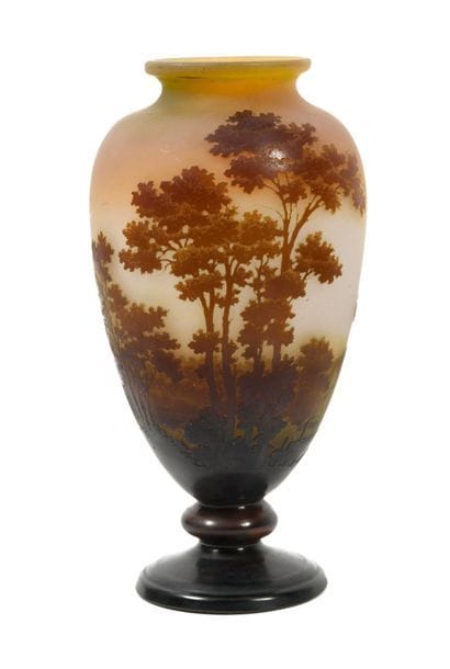 ÉTABLISSEMENTS GALLÉ
Vase balustre sur piédouche...