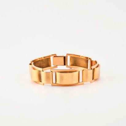 Tank type bracelet in yellow gold (750) with...
