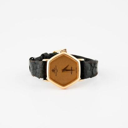 BAUME & MERCIER et MELLERIO 


Lady's wristwatch....
