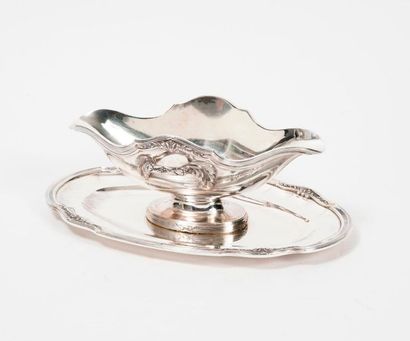 A silver (950), oval pedestal gravy boat...