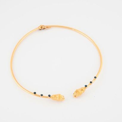 Articulated torque necklace in yellow gold...