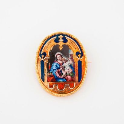 Oval brooch in yellow gold (750) with enamelled...