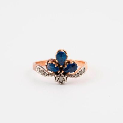 Duchess ring in pink gold (750) and platinum...