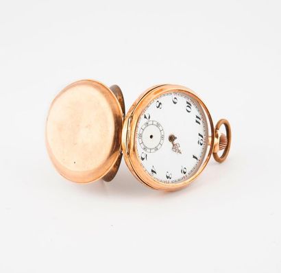 Gusset watch in yellow gold (585). 

Plain...
