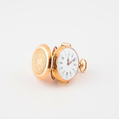 Yellow gold collar watch (750).

Back cover...