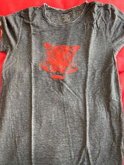 Jarry tee-shirt Fort Boyard
T-shirt worn...