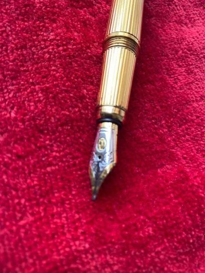 Françis Huster
Stylo CARTIER de Francis HUSTER,...
